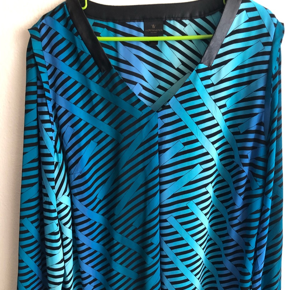 4/$15 Worthington Blouse